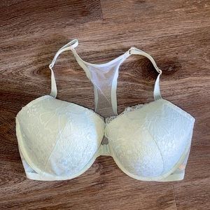 Victoria Secret racer back with front closure bra